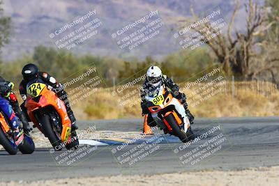 media/Jan-16-2022-CVMA (Sun) [[7f3d92989d]]/Race 3 Amateur Supersport Middleweight/